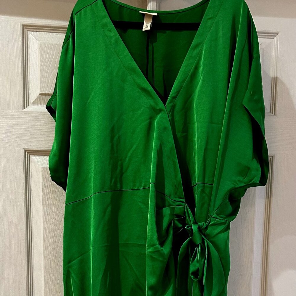 NWOT Ava & Viv Women's Dolman Short Sleeve Wrap Dress